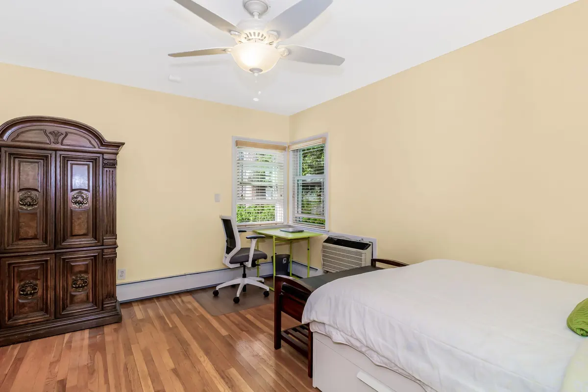 How to Organise a Home Office That Doubles as a Guest Bedroom